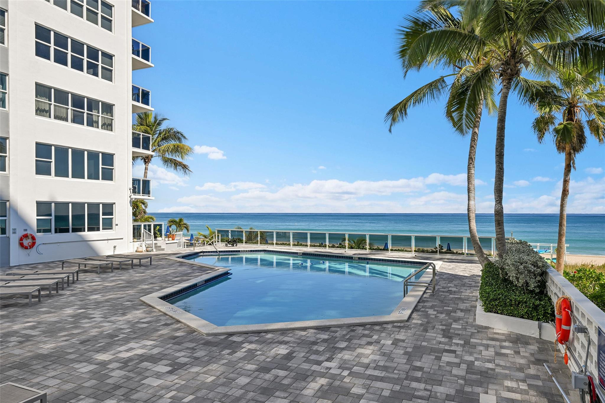 3700 Galt Ocean Drive 1215 Property Photo 34