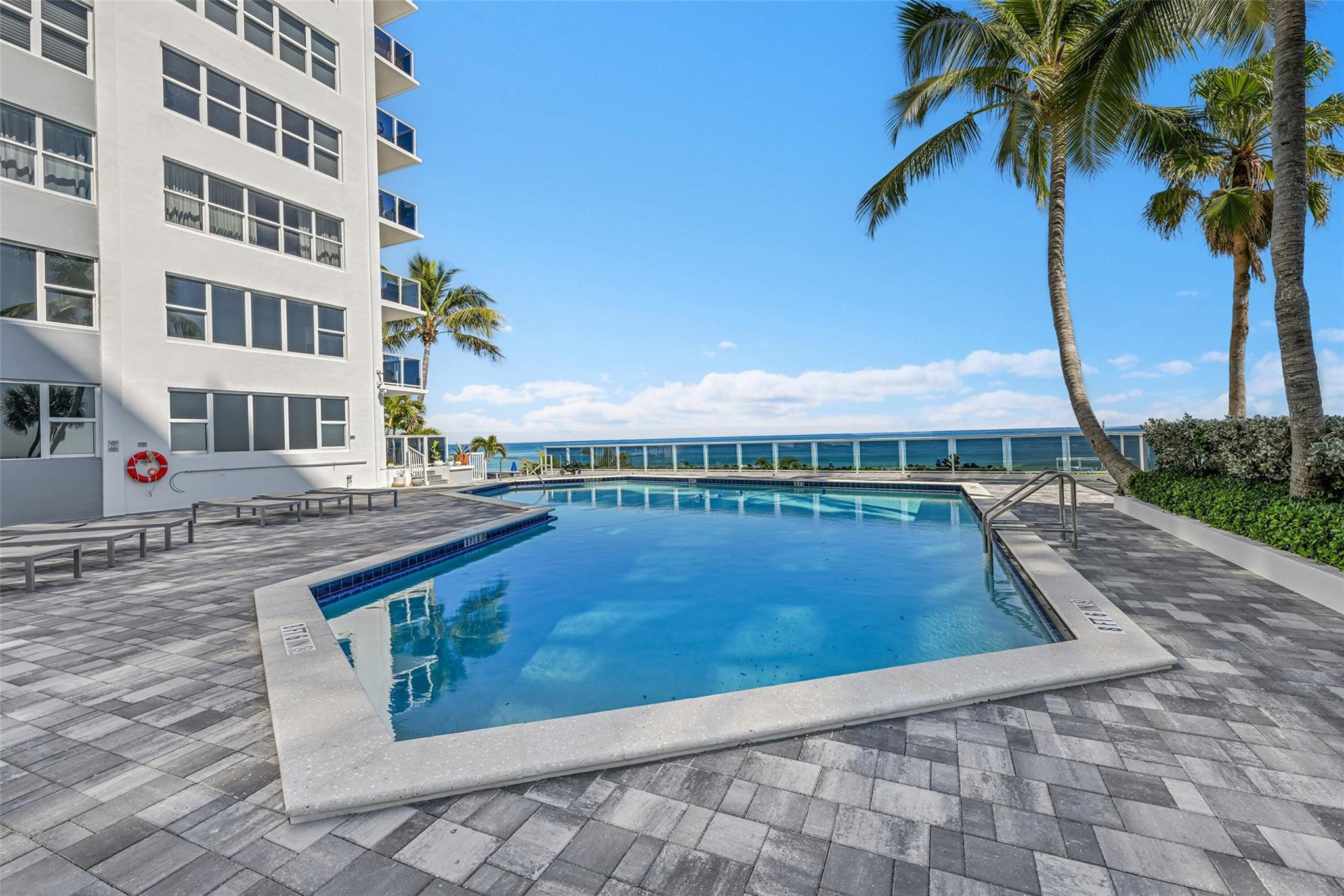 3700 Galt Ocean Drive 1215 Property Photo 36