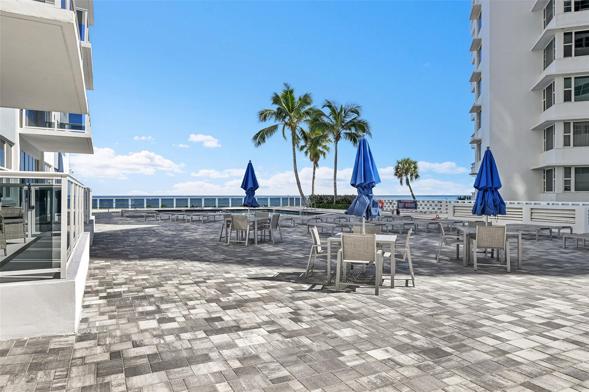 3700 Galt Ocean Drive 1215 Property Photo 37