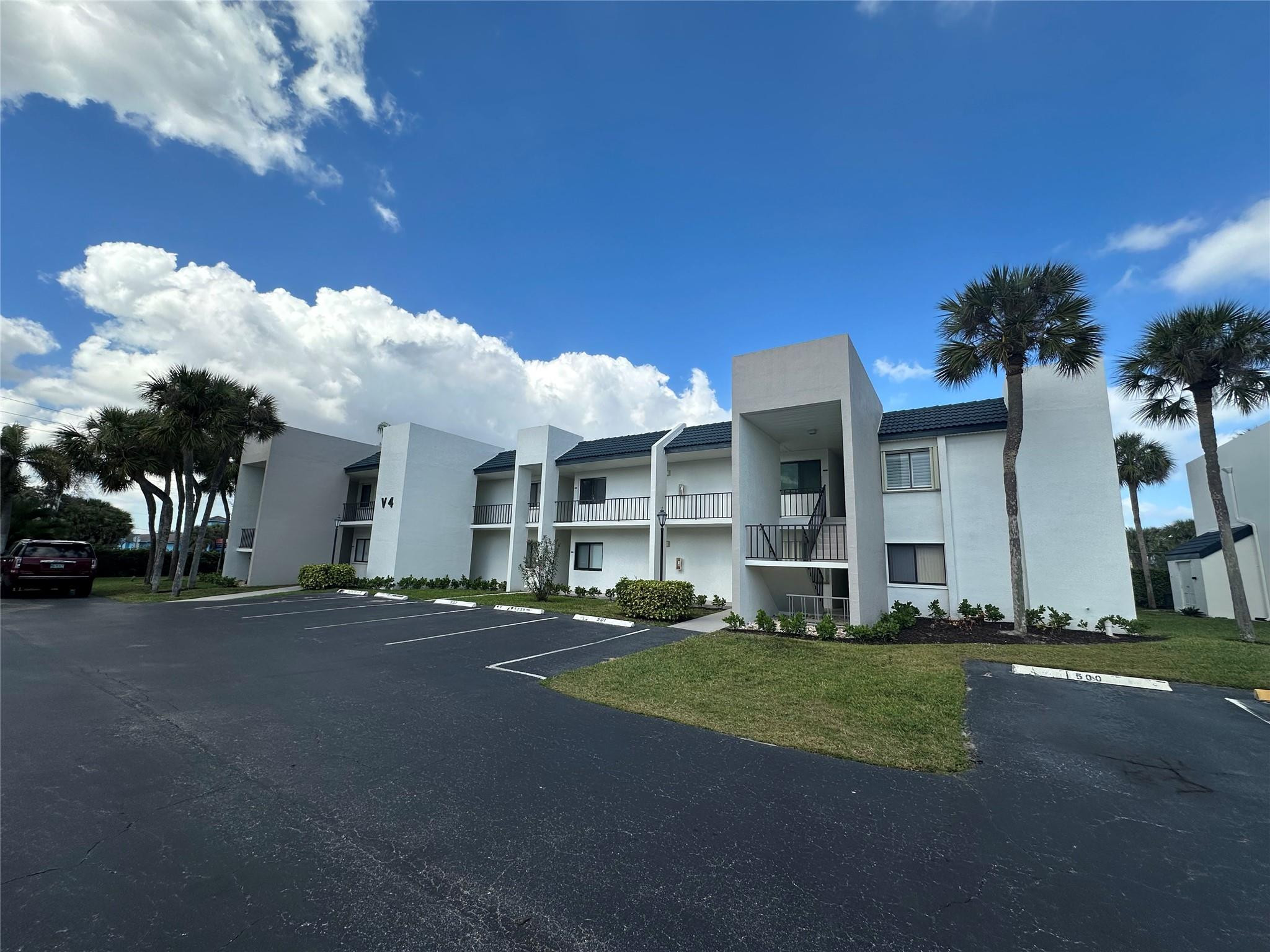 1605 Us Highway 1 V-4 104 Property Photo 20