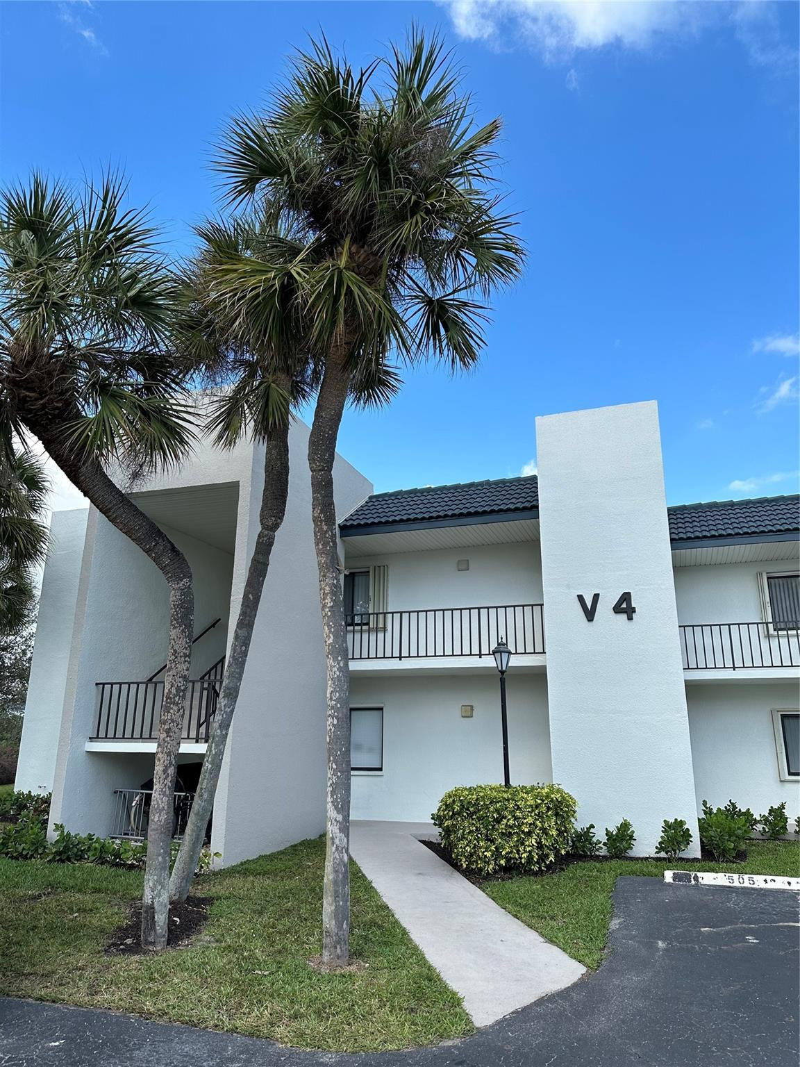 1605 Us Highway 1 V-4 104 Property Photo 21