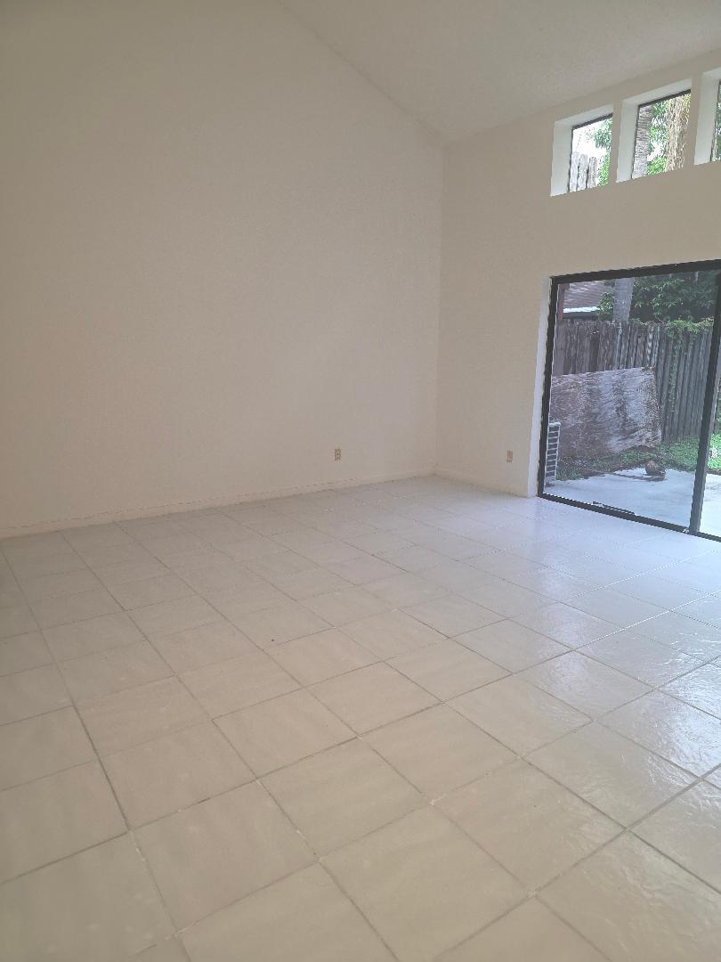 7474 Nw 34th Street 7474 Property Photo 17