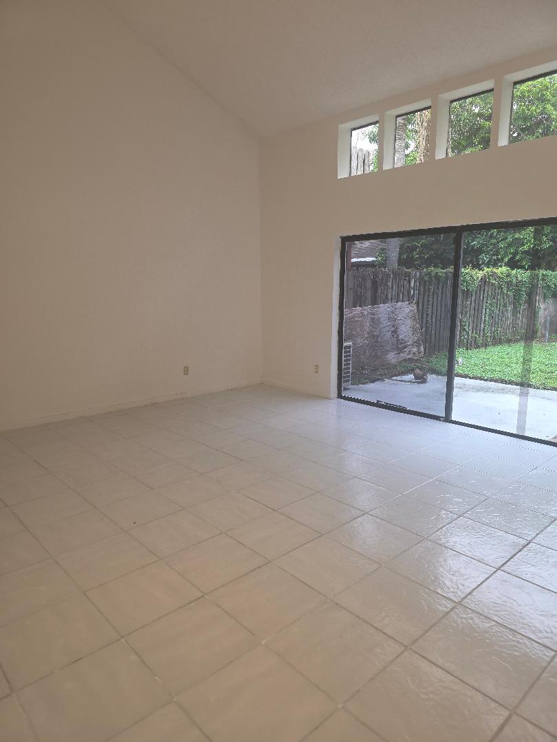 7474 Nw 34th Street 7474 Property Photo 18