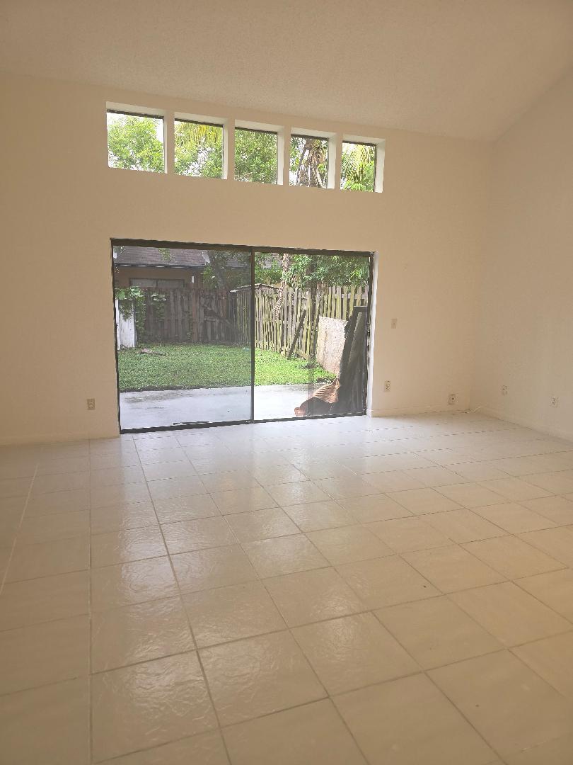 7474 Nw 34th Street 7474 Property Photo 19