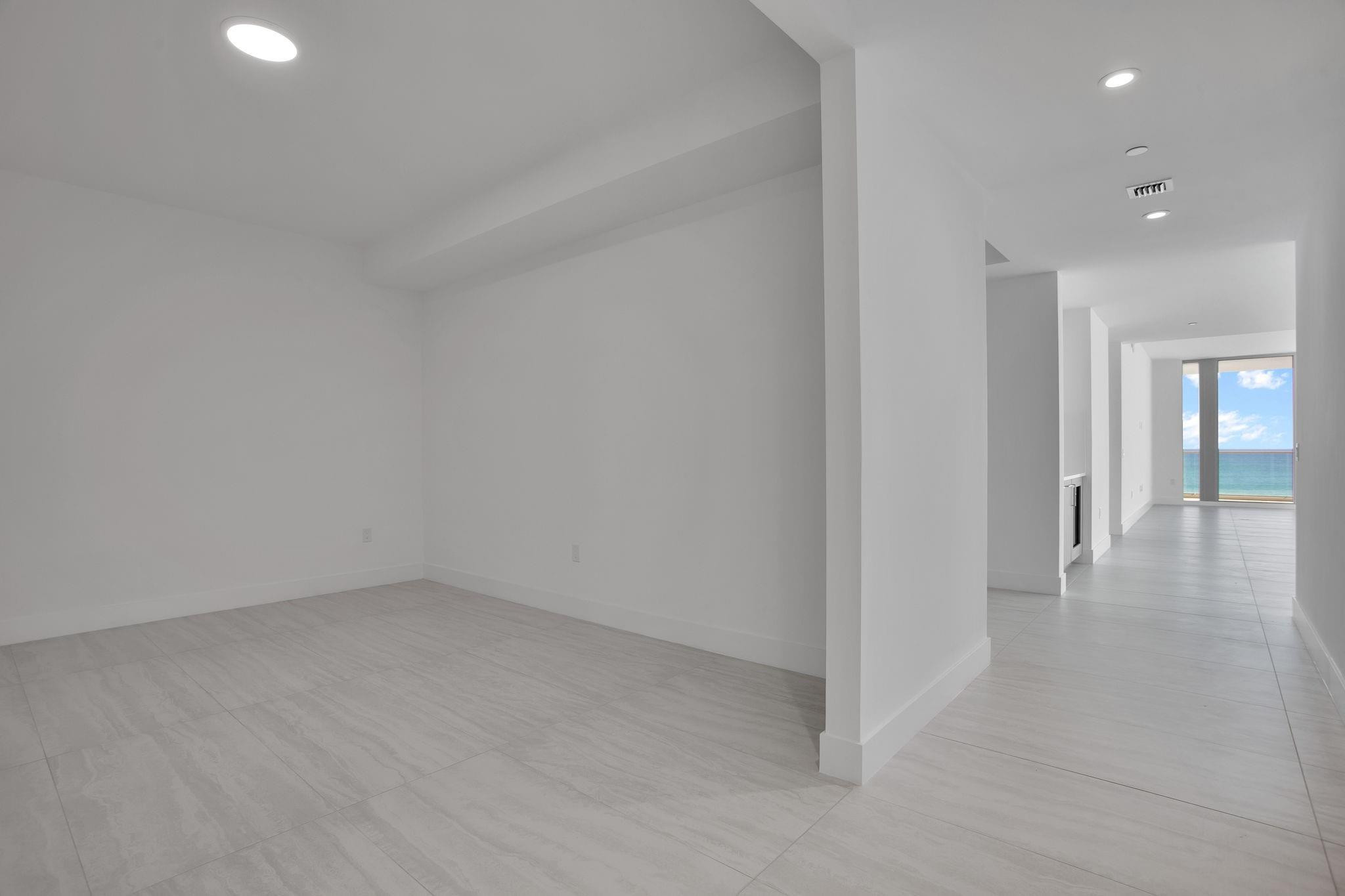 151 N Seabreeze Boulevard E-501 Property Photo 55