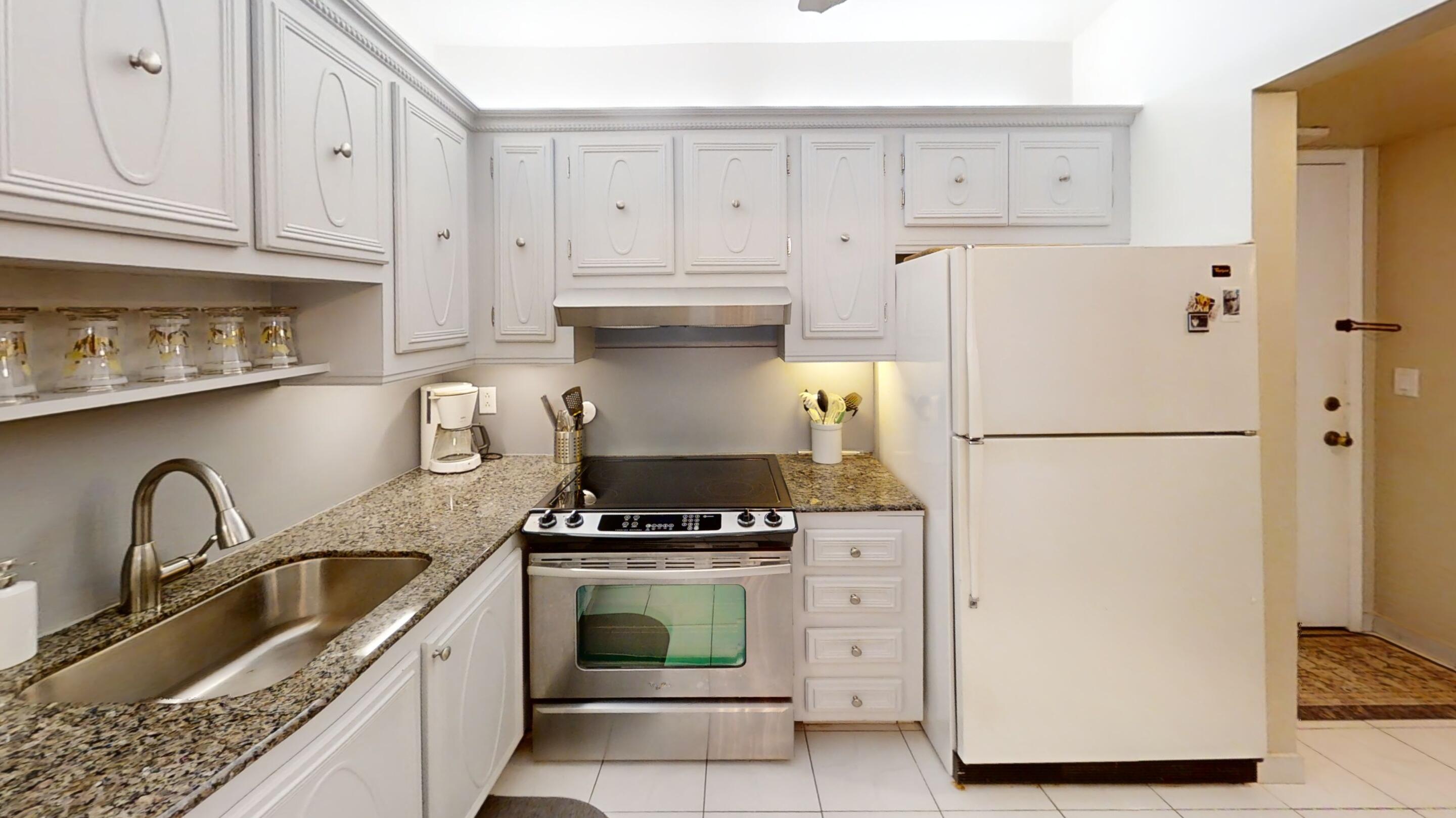 259 S Cypress Road 533 Property Photo 13
