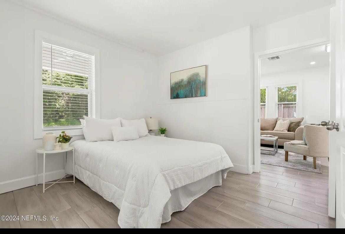 925 S St. John Street Property Photo 16