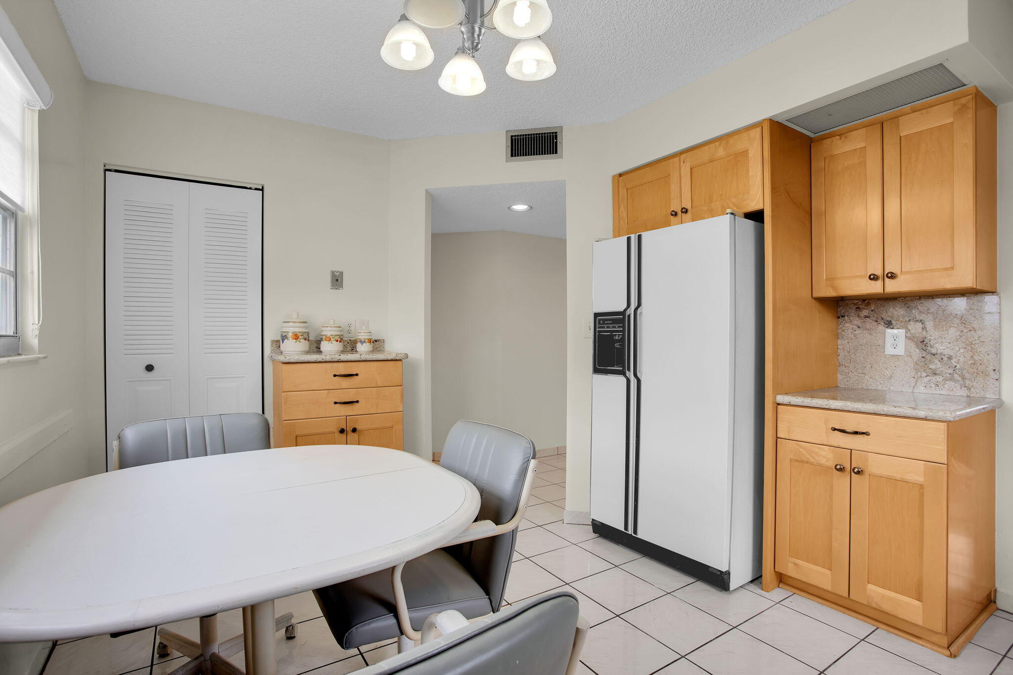 1605 Abaco Drive M4 Property Photo 6
