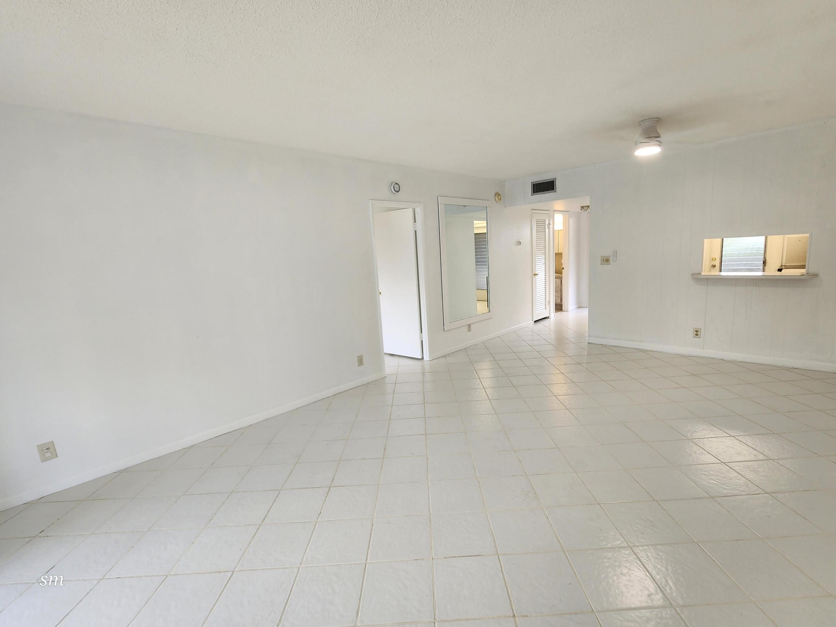 4900 Washington Street 309 Property Photo 4