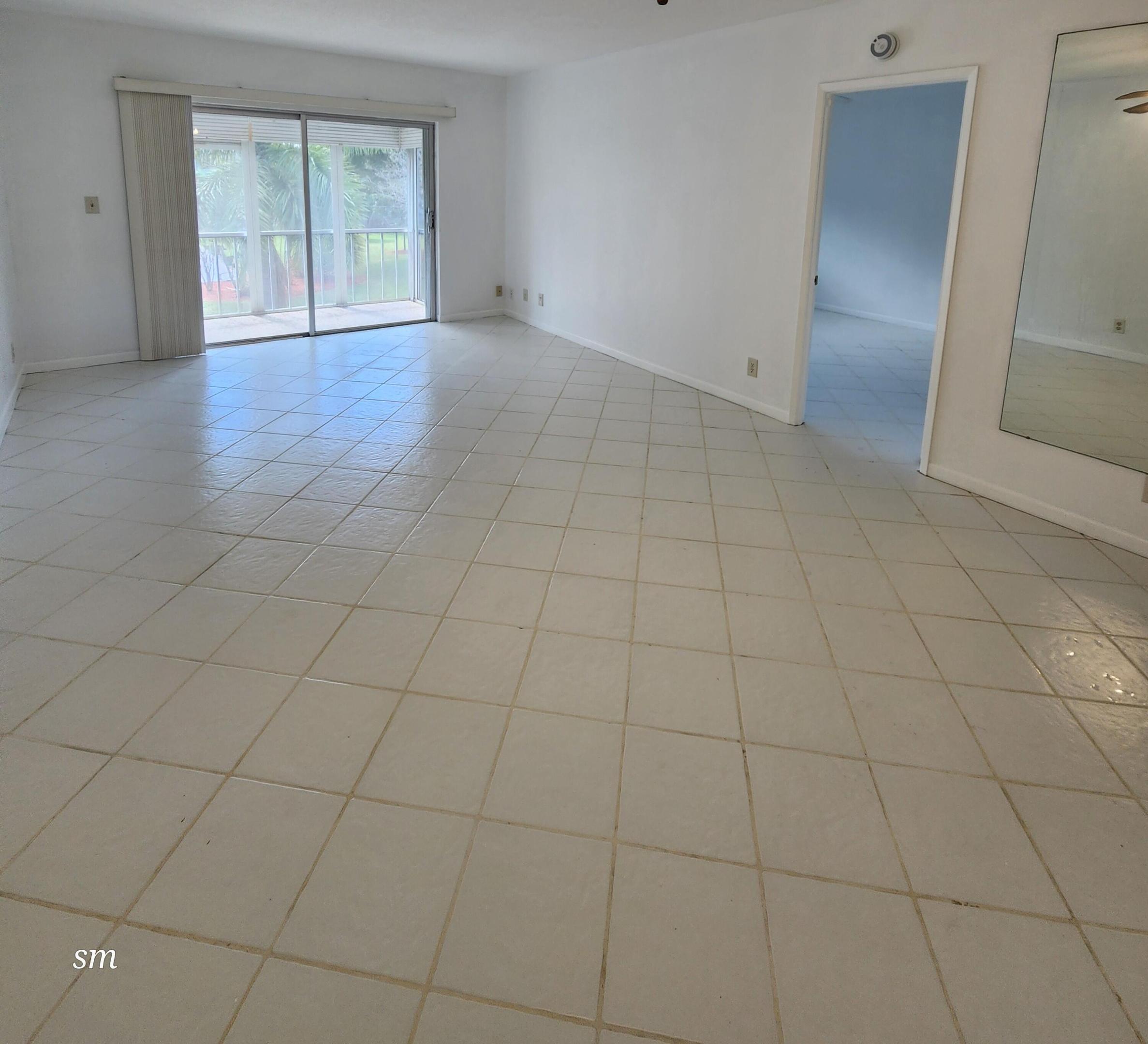 4900 Washington Street 309 Property Photo 5