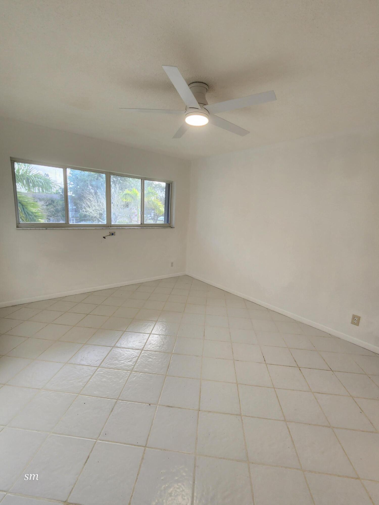 4900 Washington Street 309 Property Photo 8