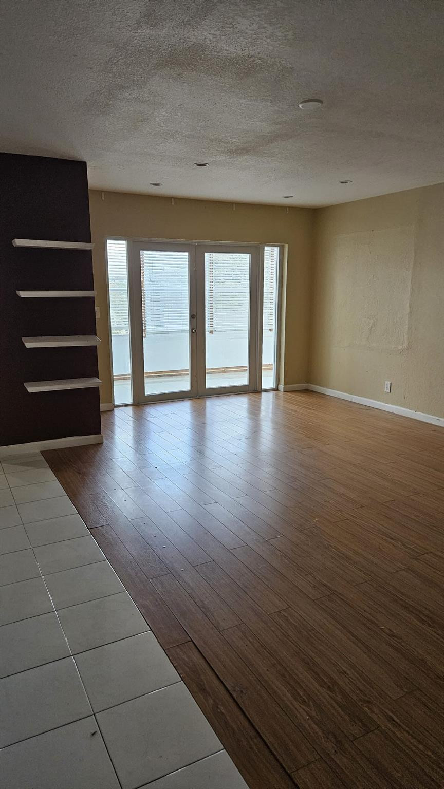 4042 NW 19th Street F411