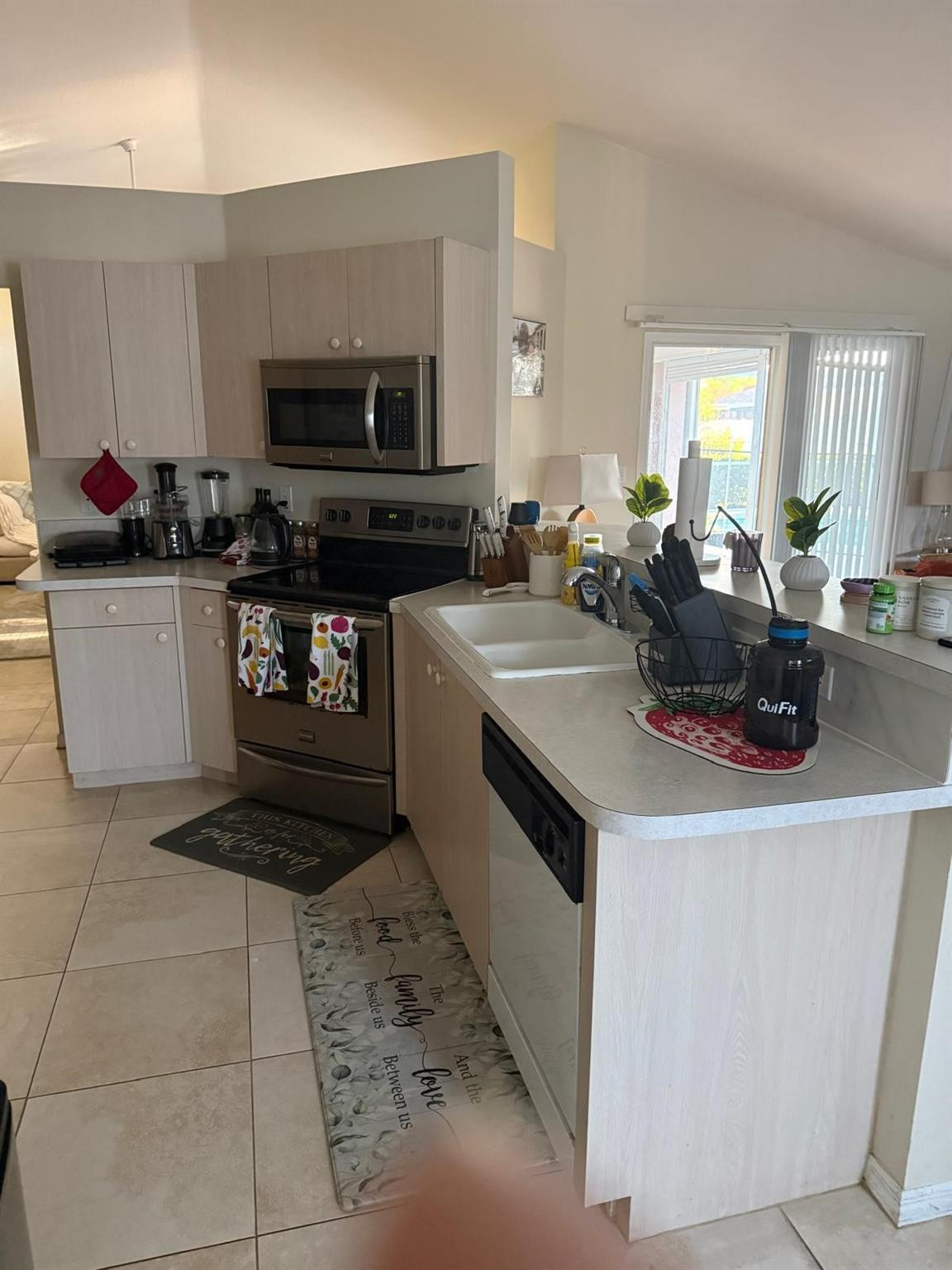 F10555368 Property Photo 12