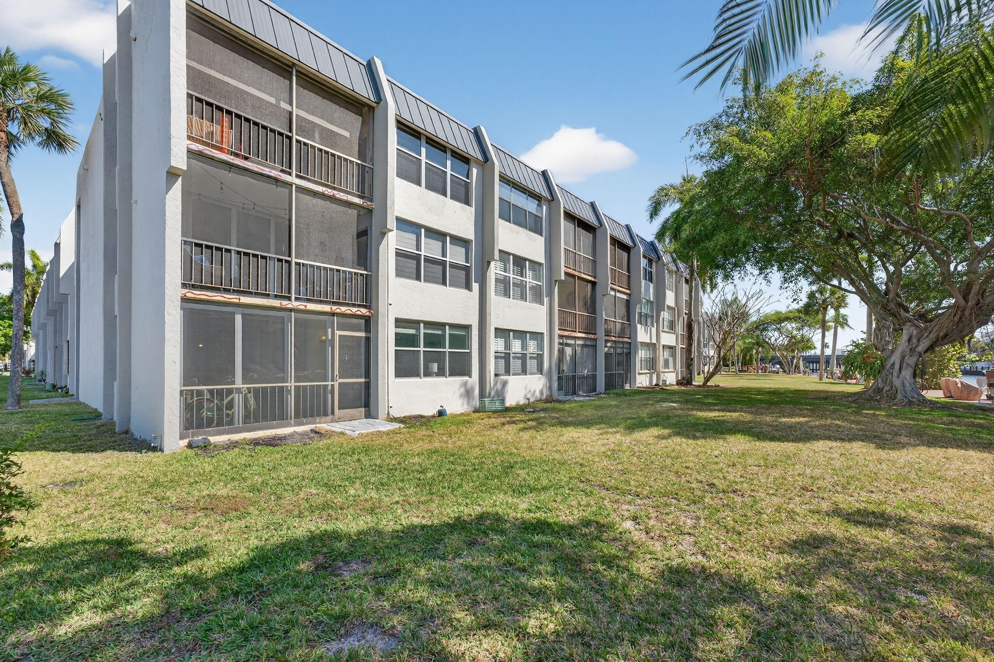 777 S Federal Highway F109 Property Photo 39