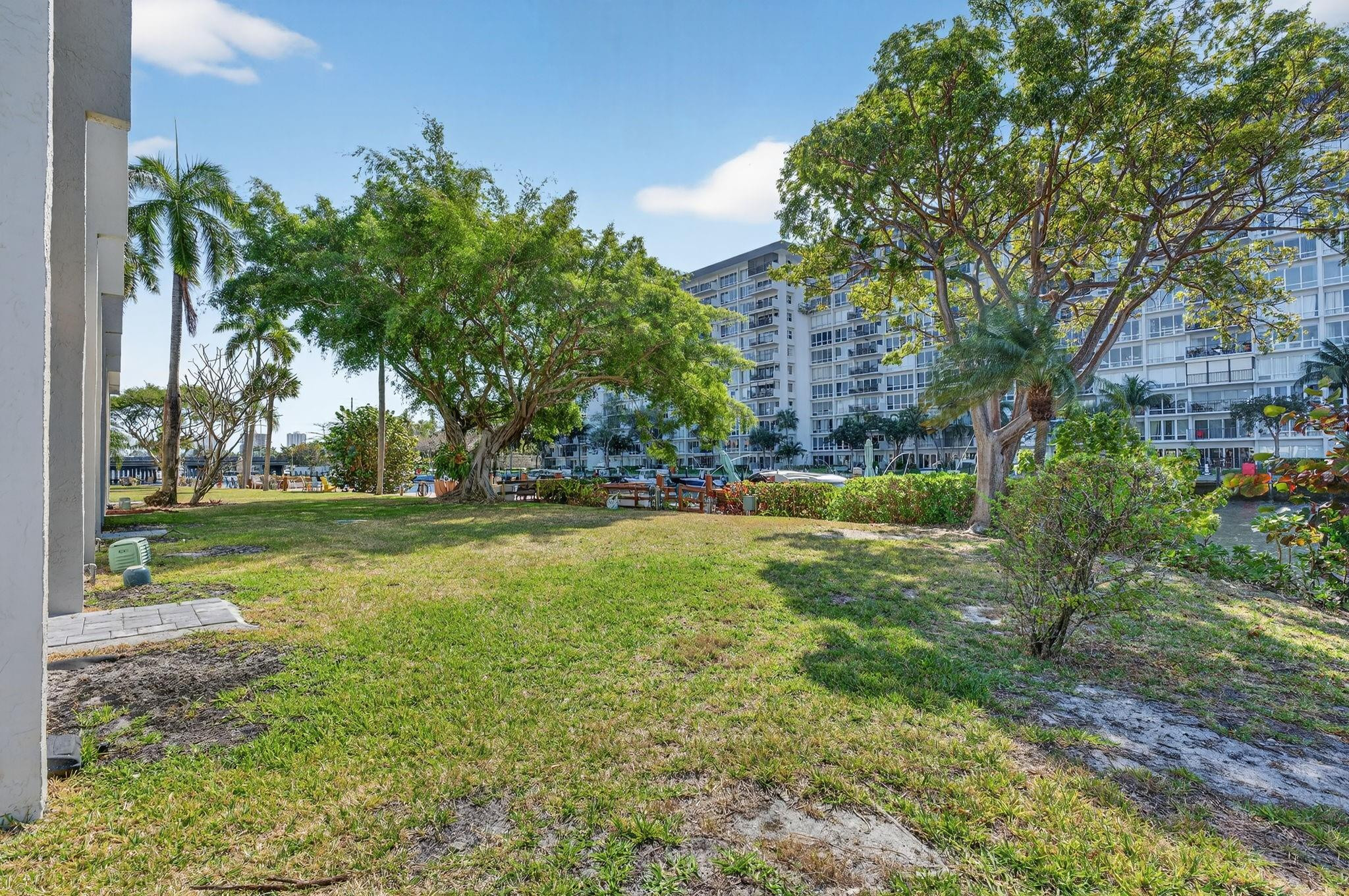 777 S Federal Highway F109 Property Photo 62