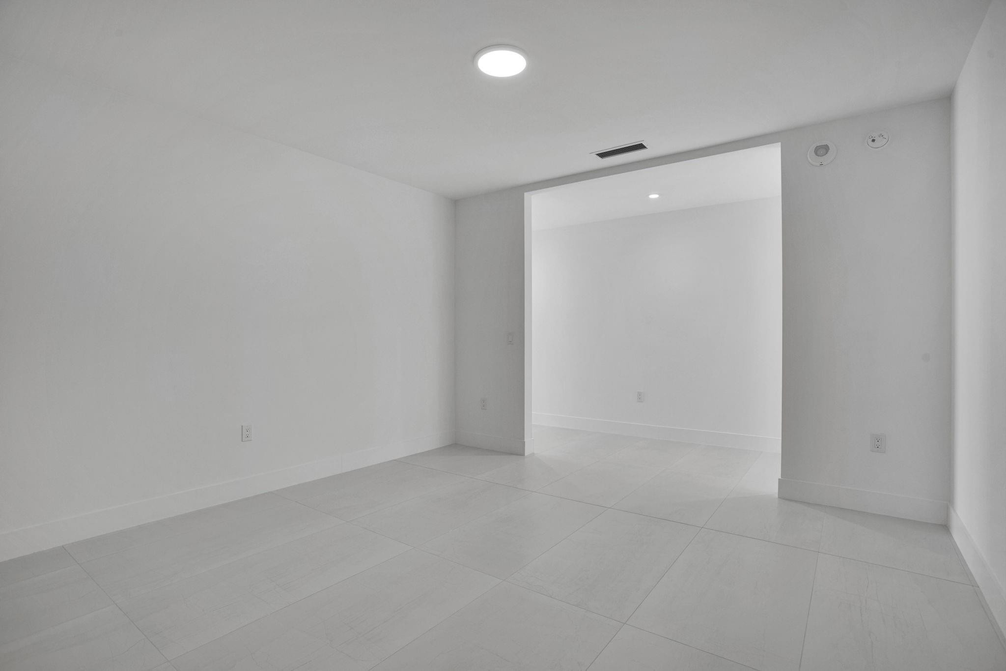 151 N Seabreeze Blv E-2501 Property Photo 29