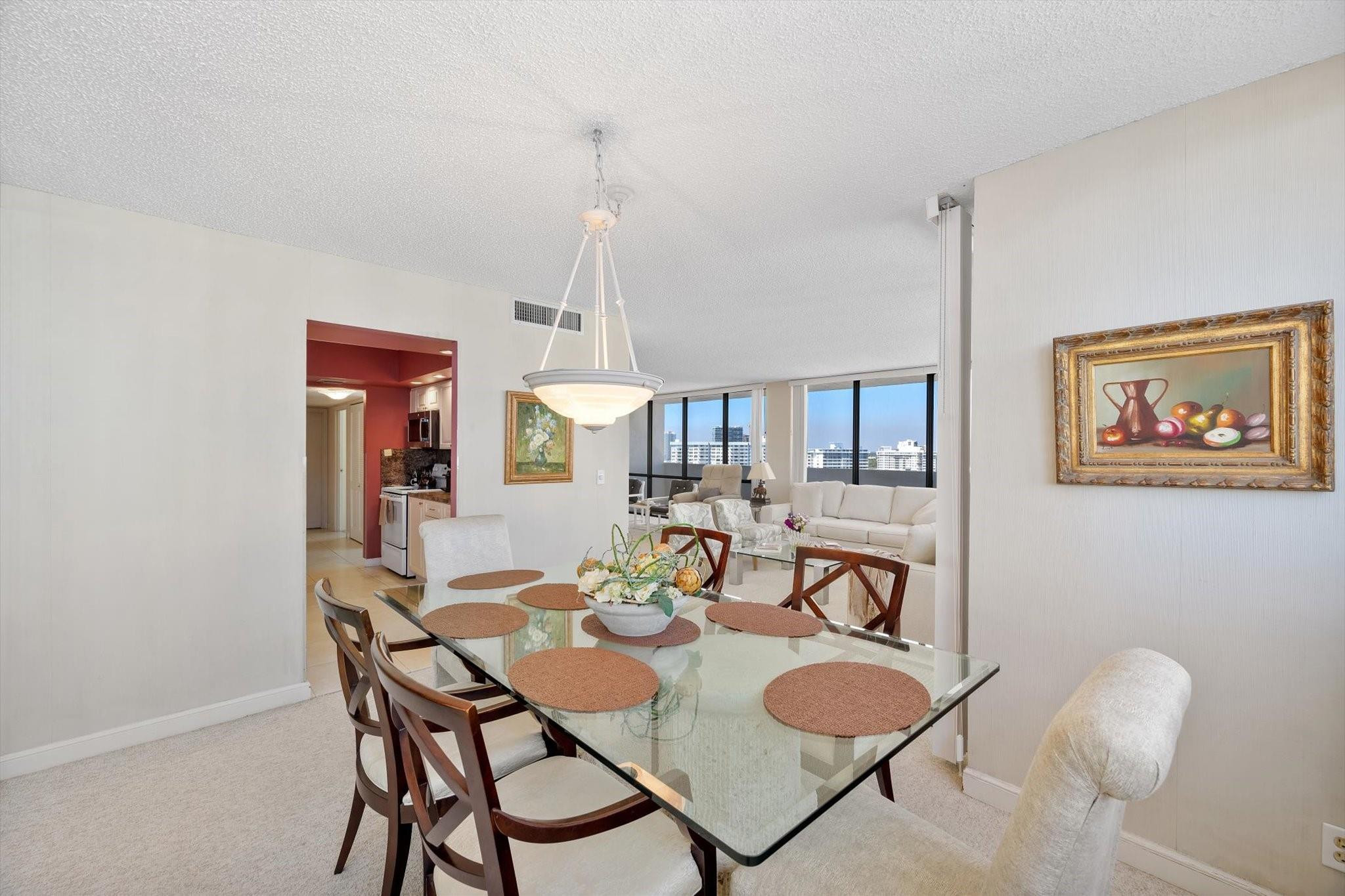 2017 S Ocean Drive Ph1 Property Photo 9