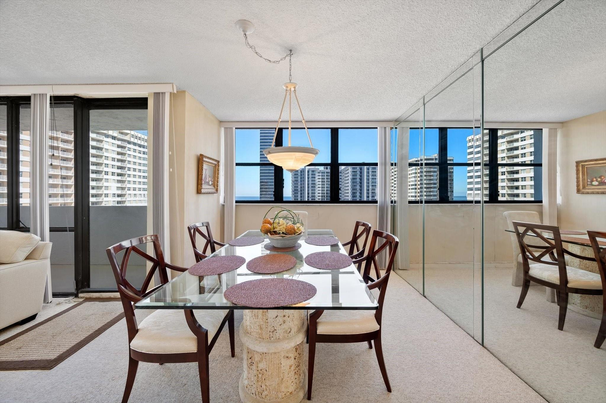2017 S Ocean Drive Ph1 Property Photo 13