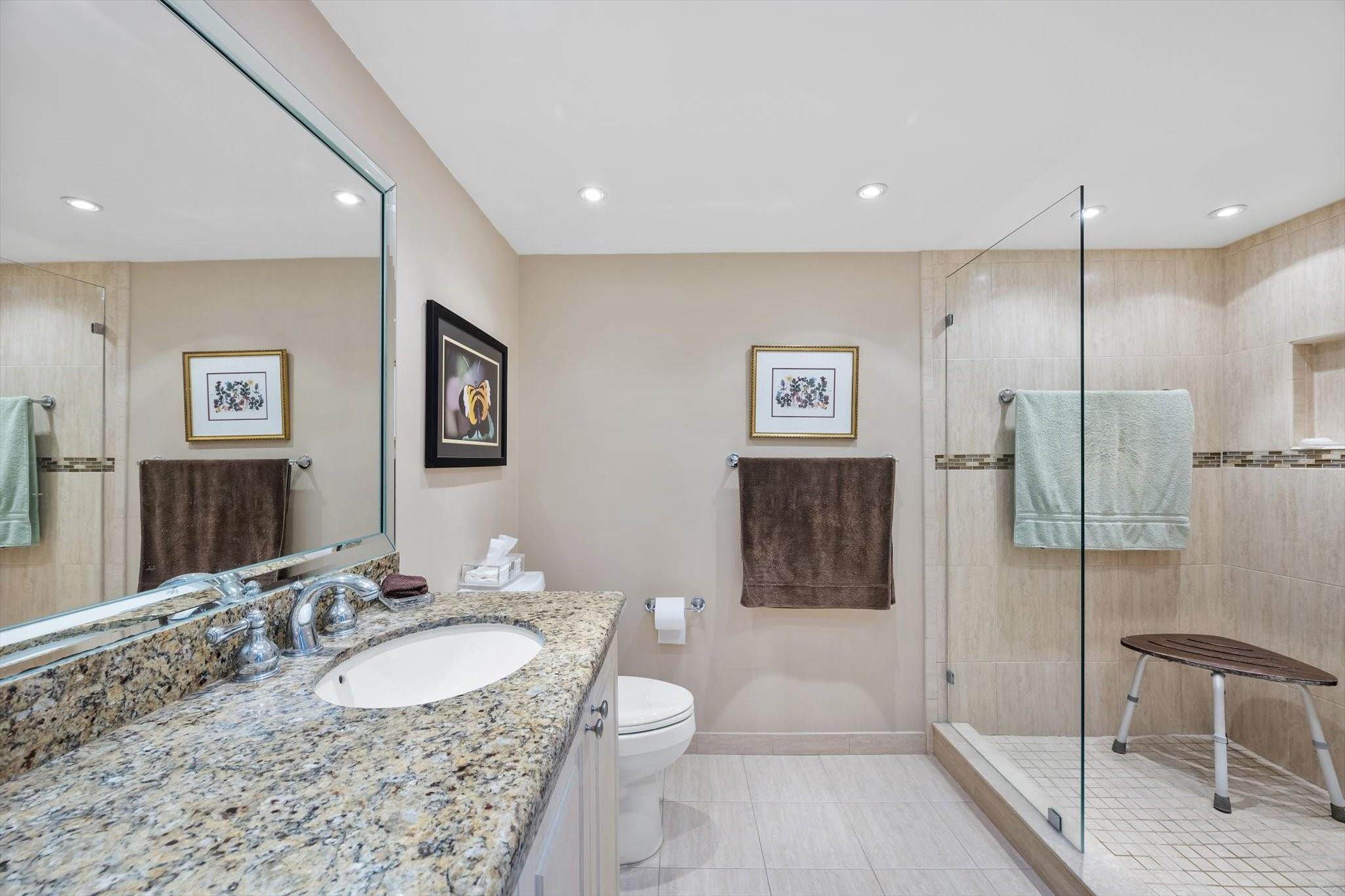 2017 S Ocean Drive Ph1 Property Photo 16