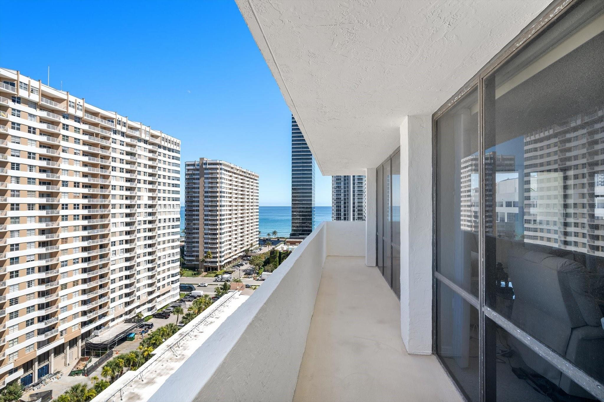2017 S Ocean Drive Ph1 Property Photo 36