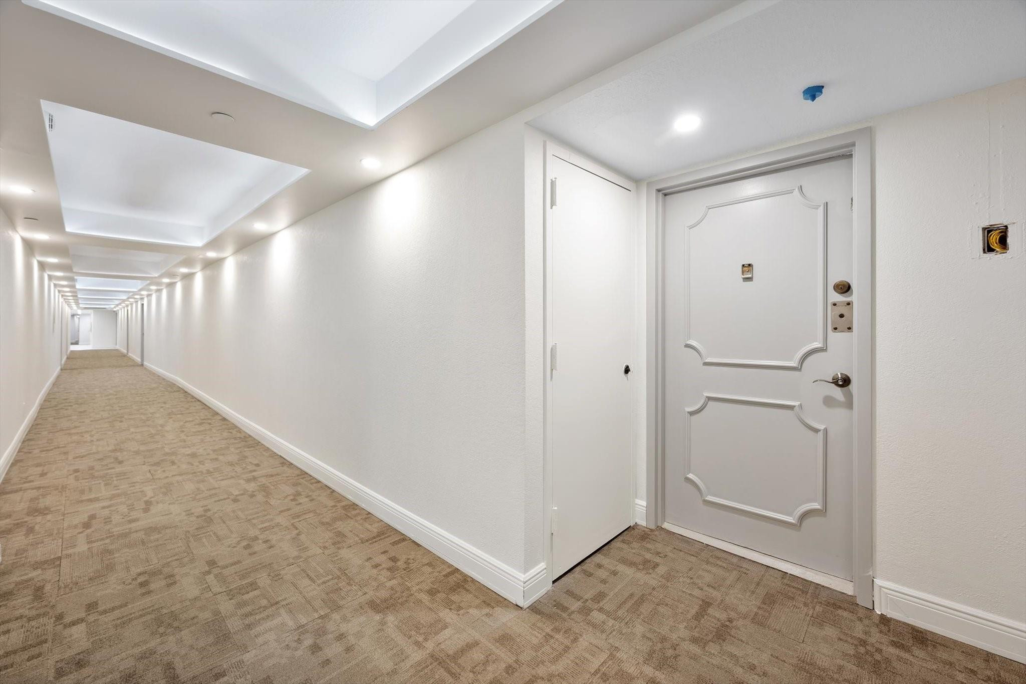 2017 S Ocean Drive Ph1 Property Photo 45