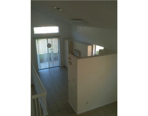 9829 Scribner Lane Property Photo 7