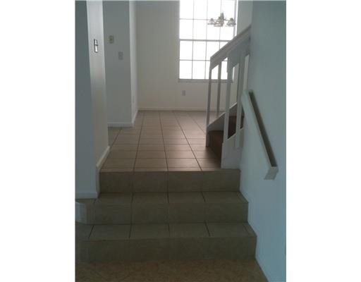 9829 Scribner Lane Property Photo 11