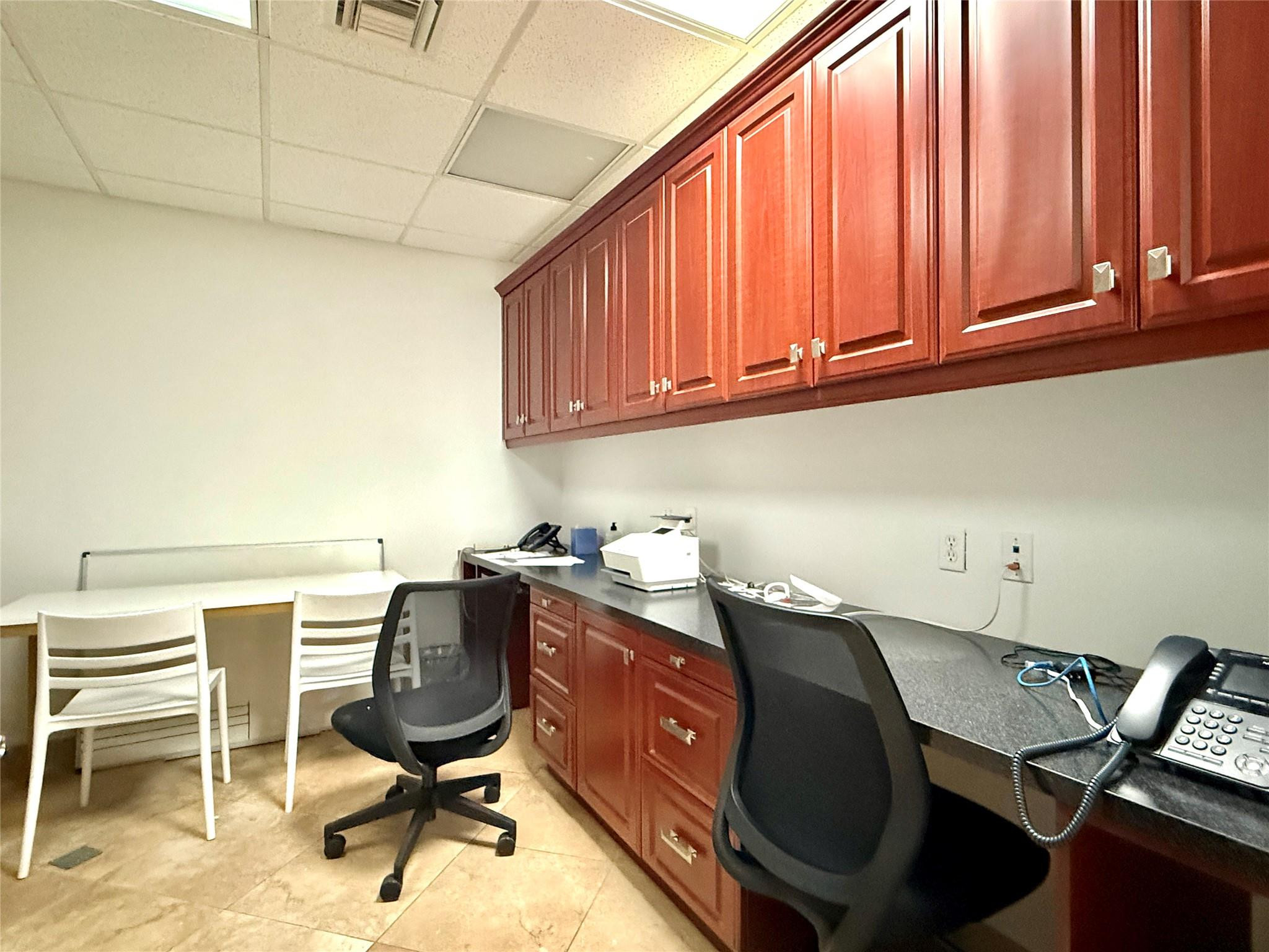 1500 N University Drive 101 Property Photo 12