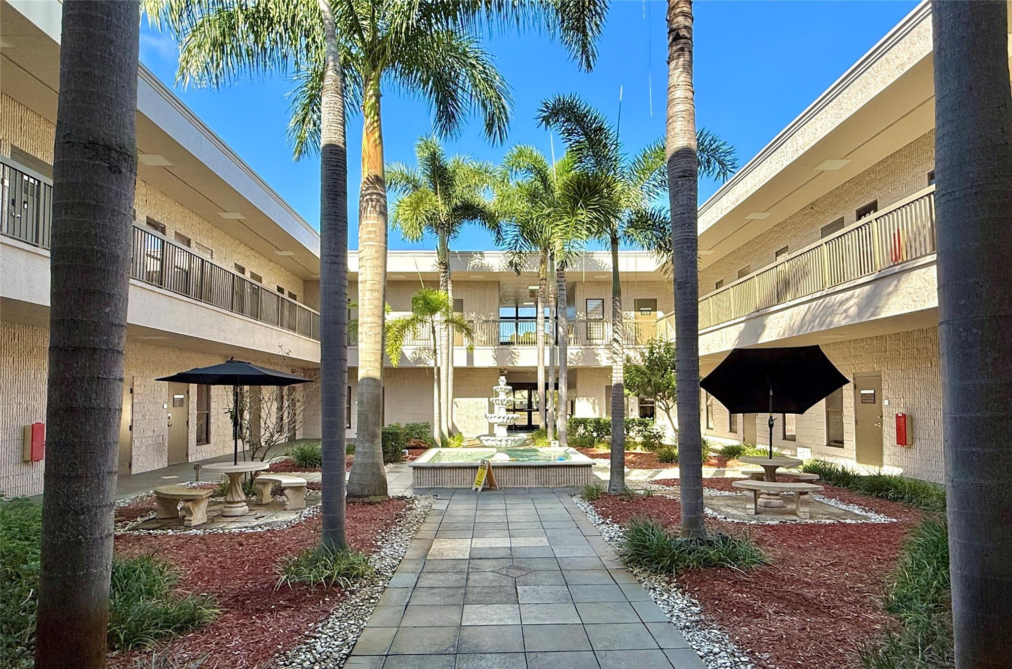 1500 N University Drive 101 Property Photo 25