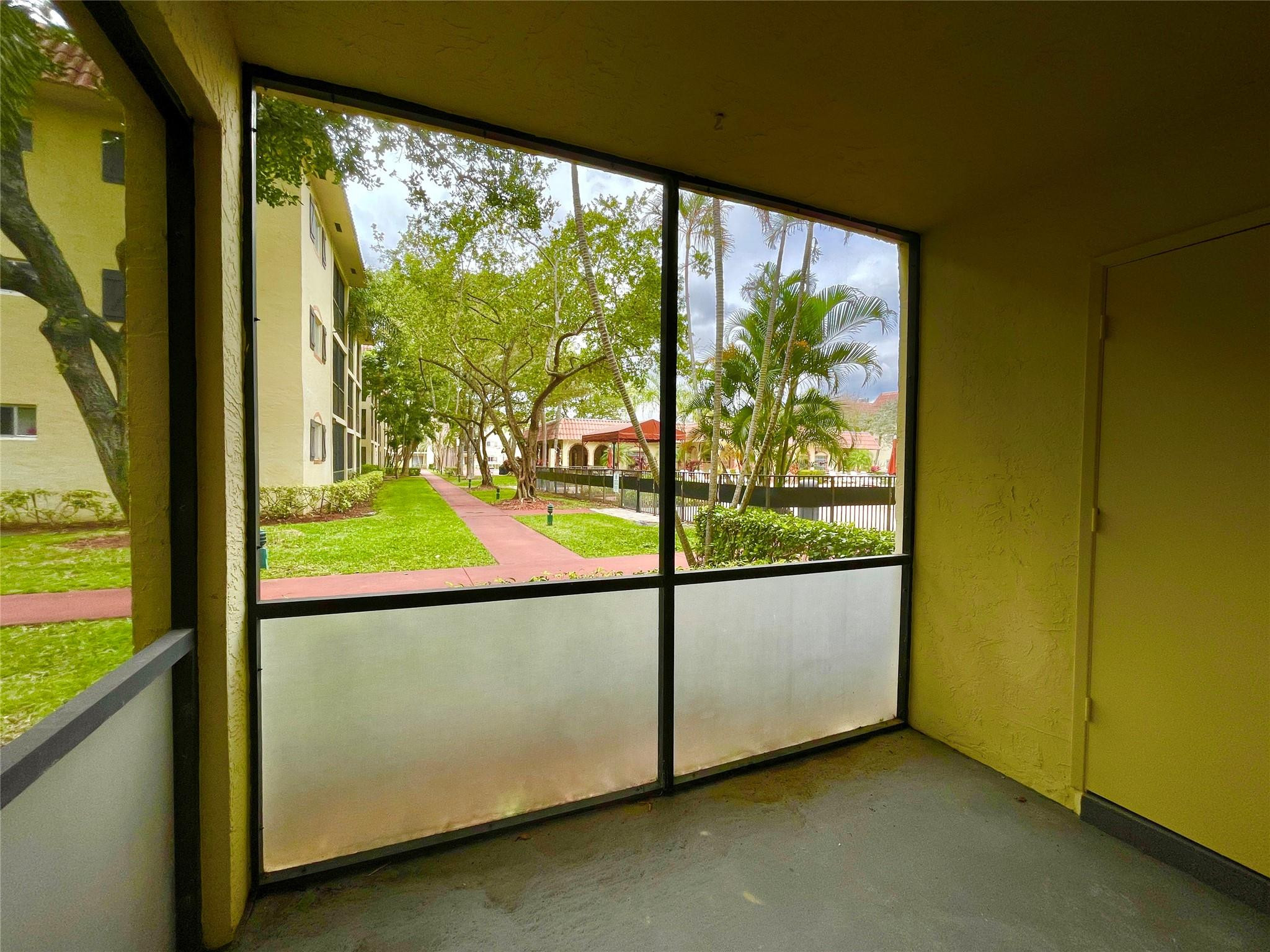 257 S Cypress Road 414 Property Photo 11