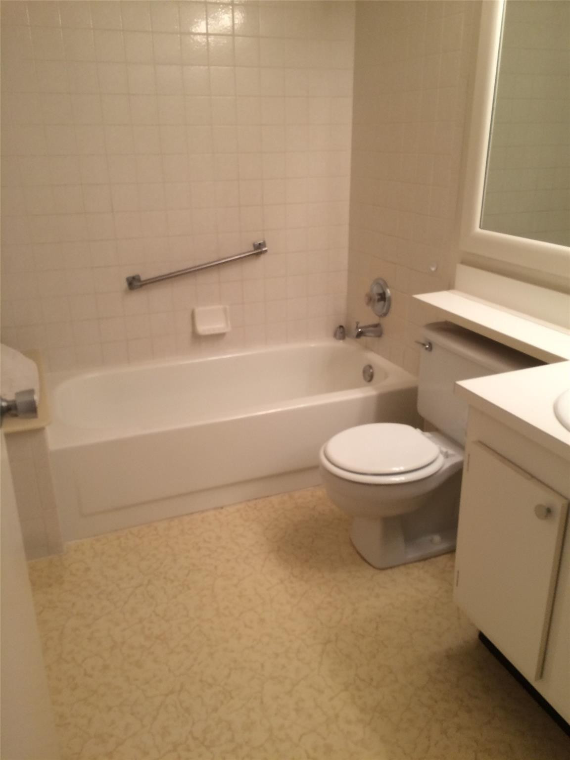 209 Foxtail Drive D-3 Property Photo 9