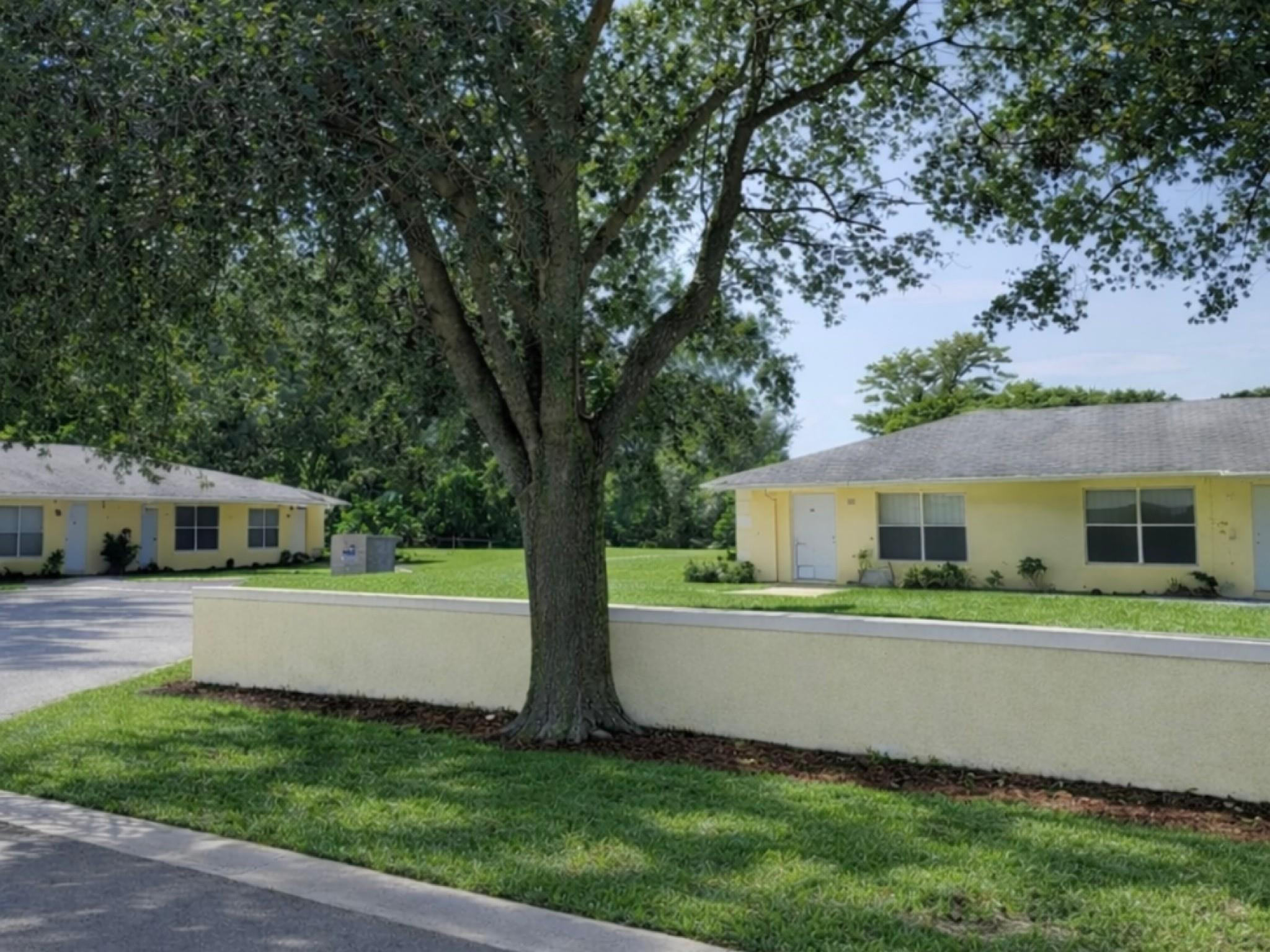 951 King Orange Drive