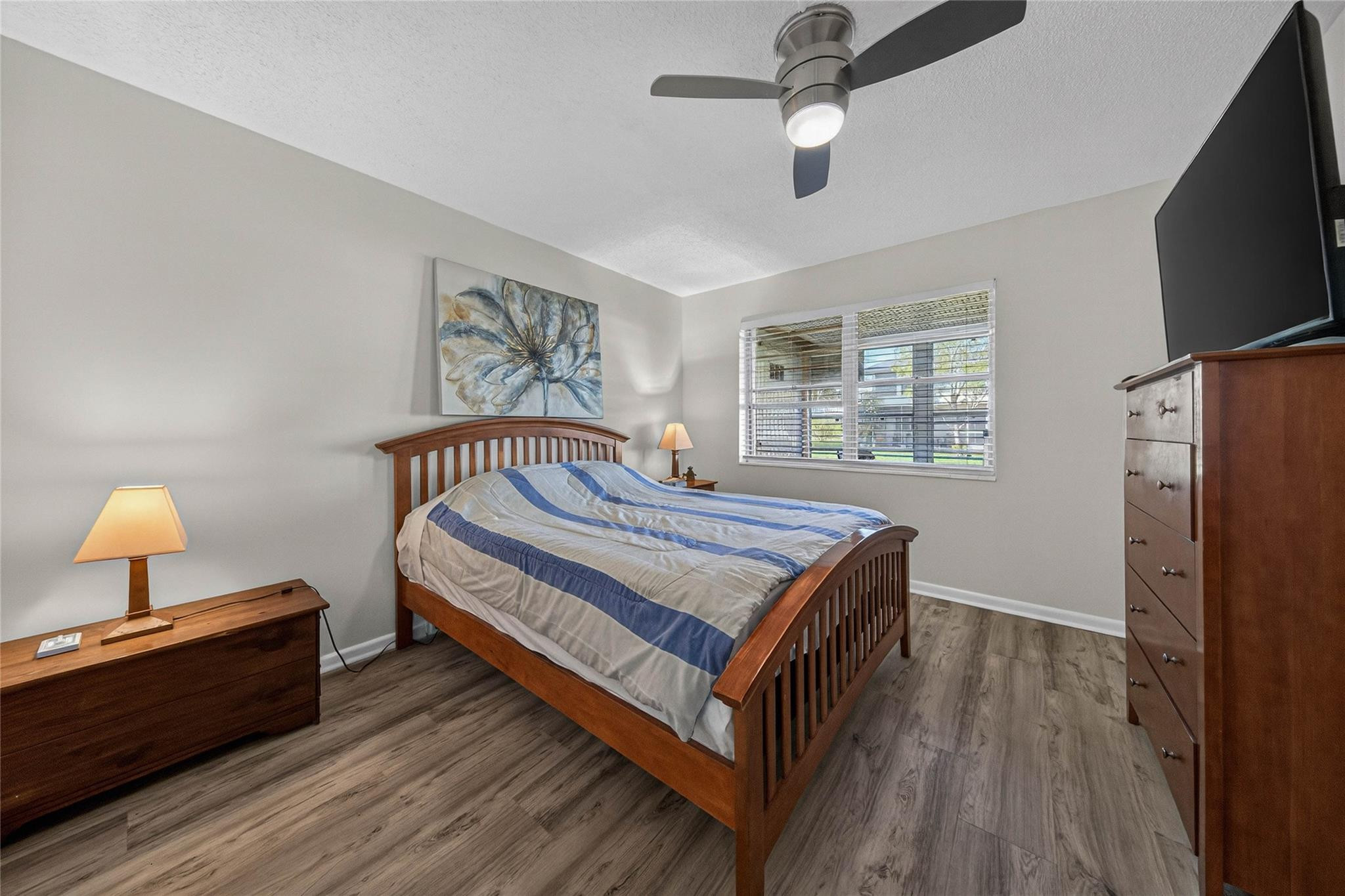 51 Farnham C Property Photo 20