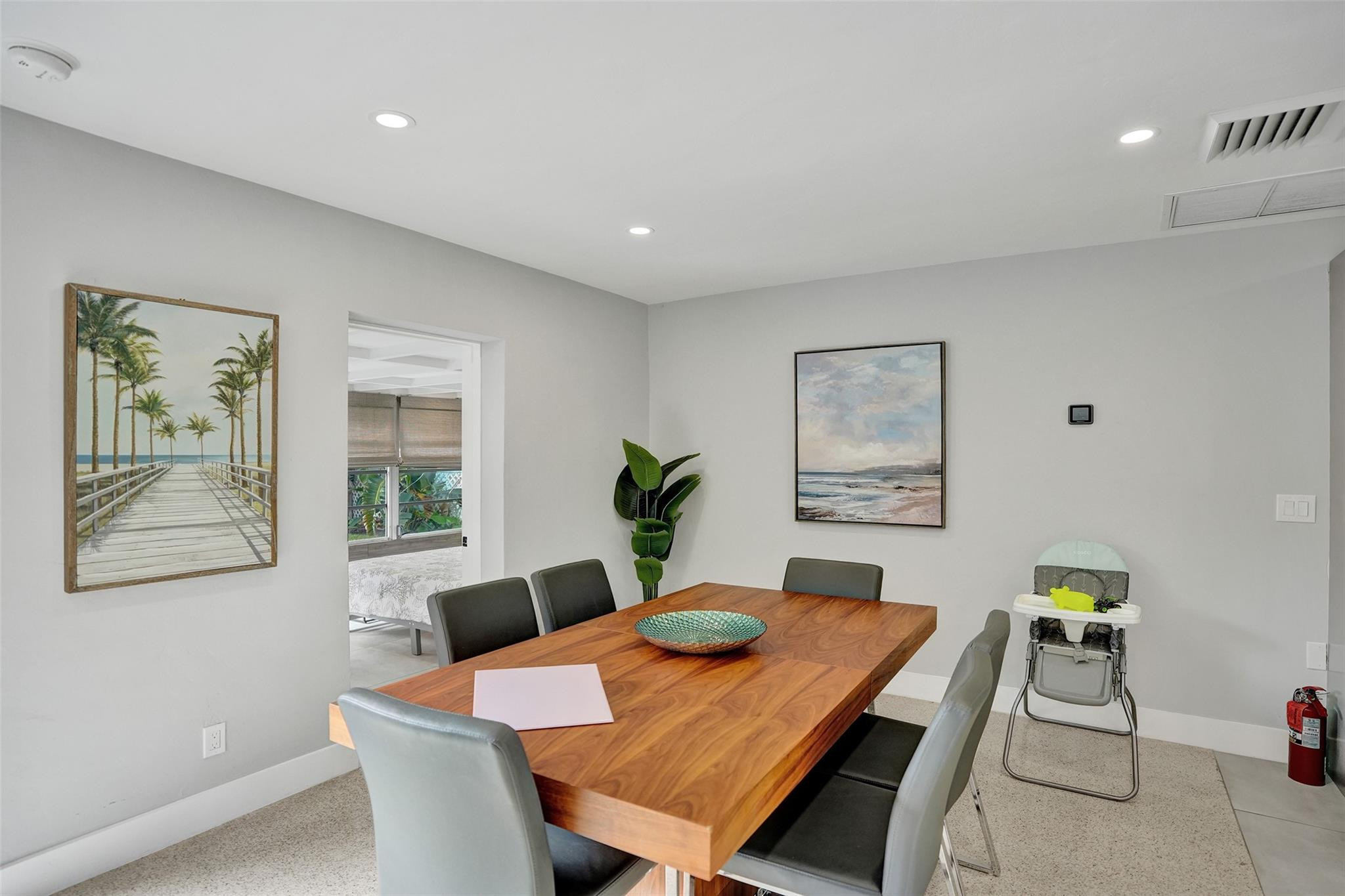 260 Allenwood Drive Property Photo 8