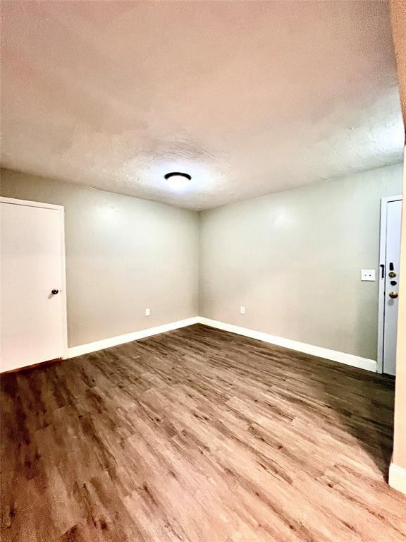 F10555971 Property Photo 5