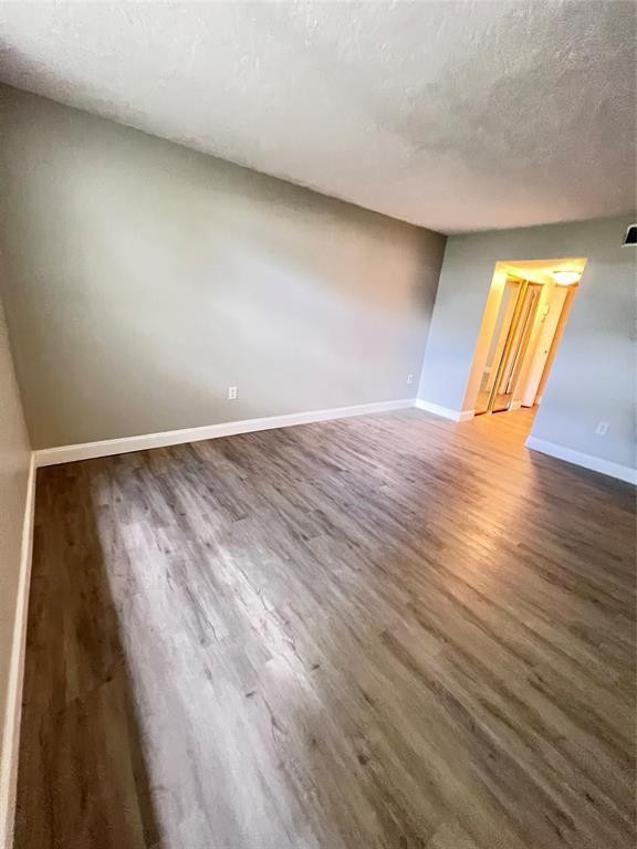 F10555971 Property Photo 13