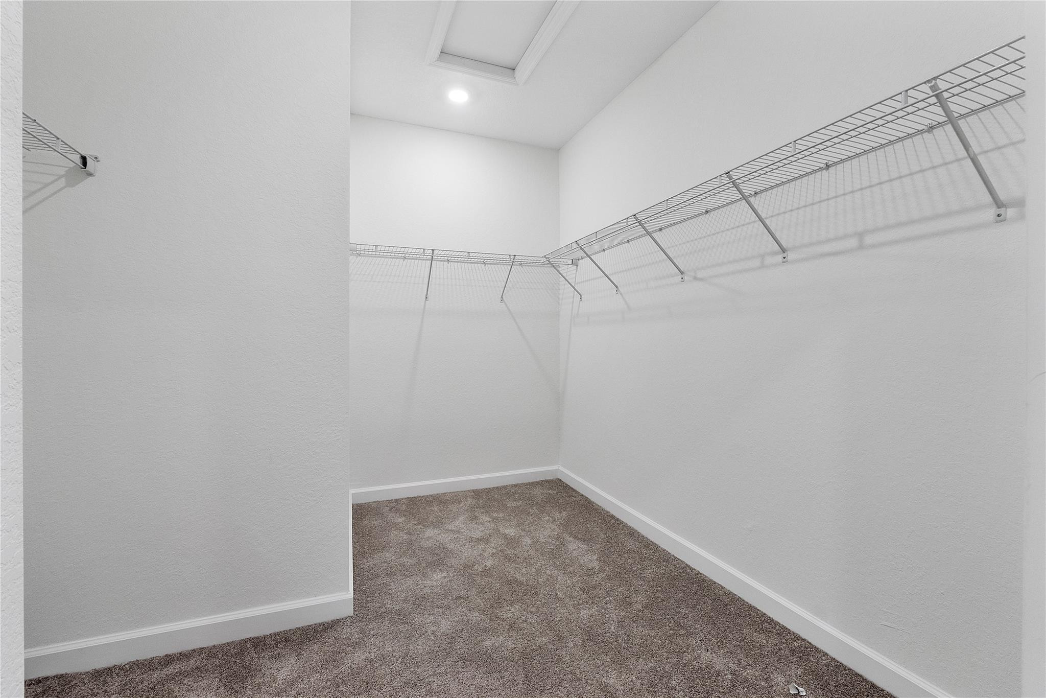 F10556010 Property Photo 26