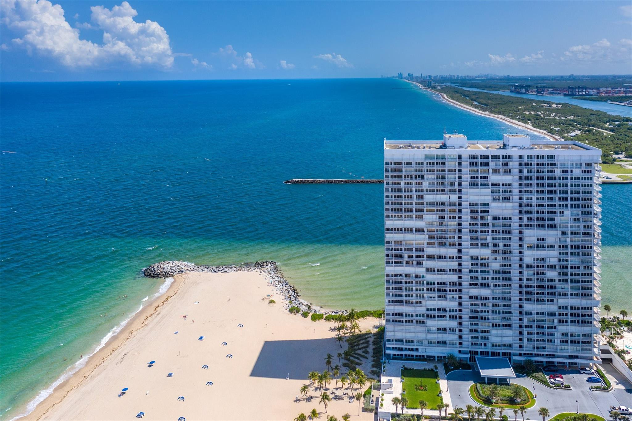 2200 S Ocean Lane 2701-02 Property Photo 1