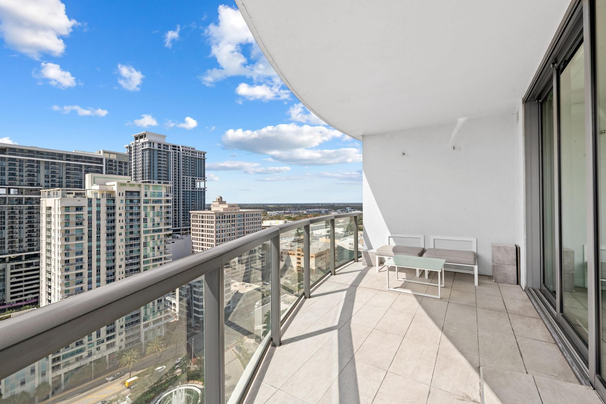 100 E Las Olas Boulevard 2404 Property Photo 14