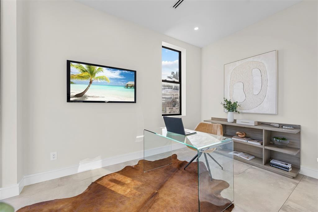 1212 Avocado Isle Property Photo 15