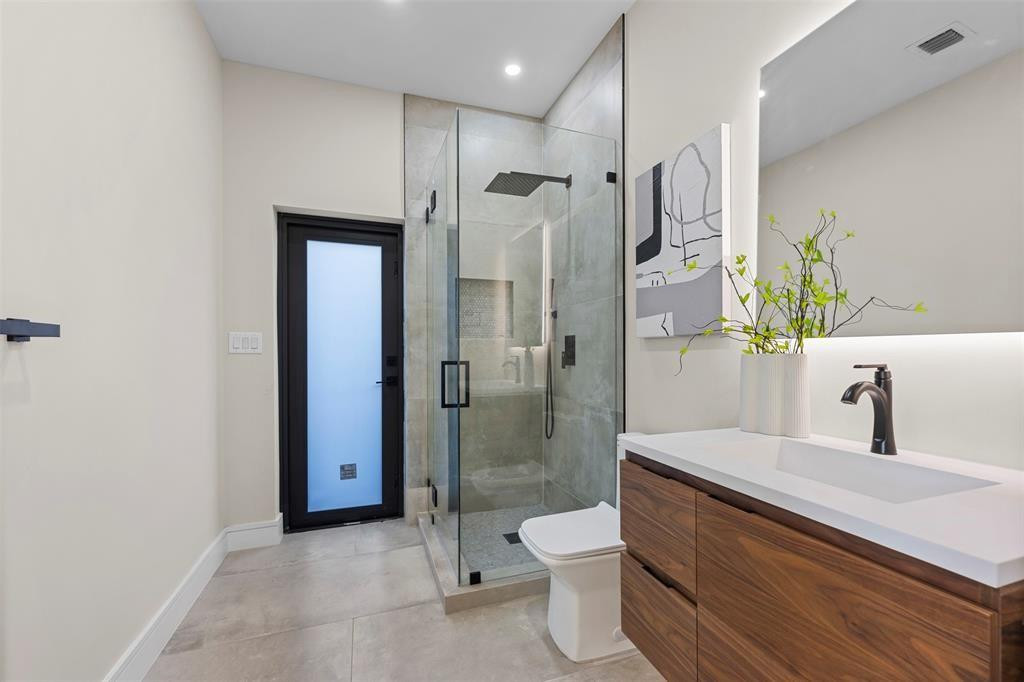 1212 Avocado Isle Property Photo 20