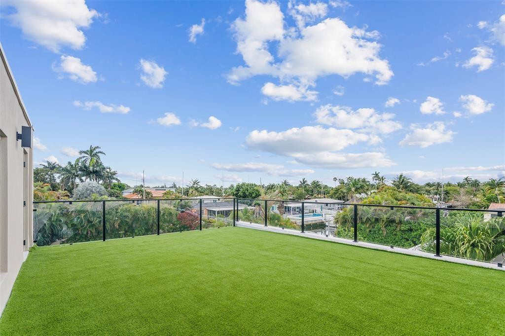 1212 Avocado Isle Property Photo 28