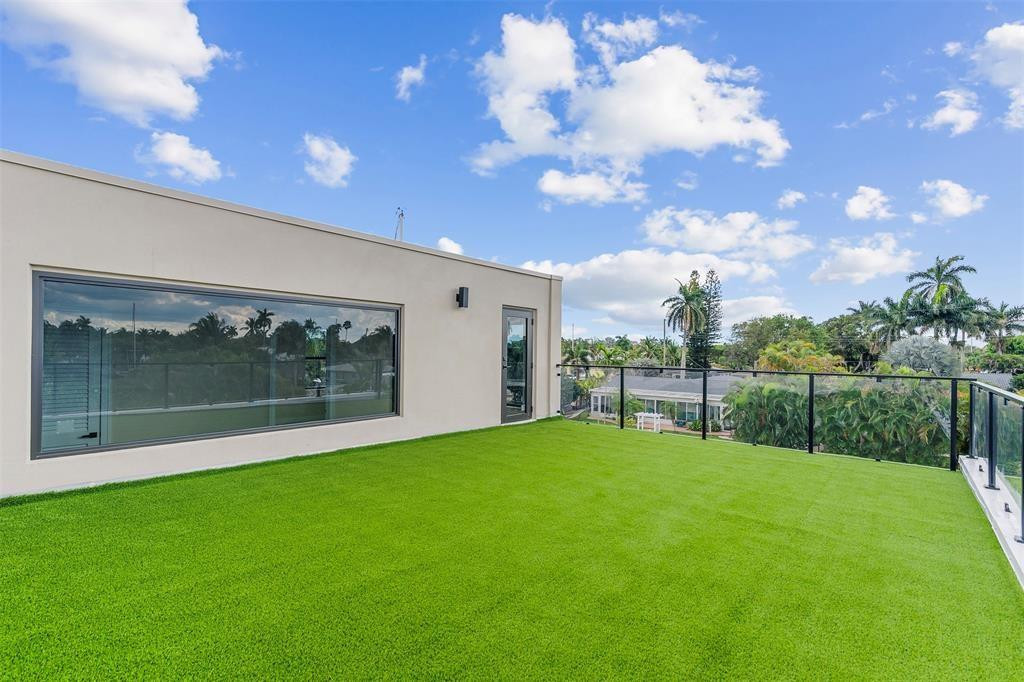 1212 Avocado Isle Property Photo 29