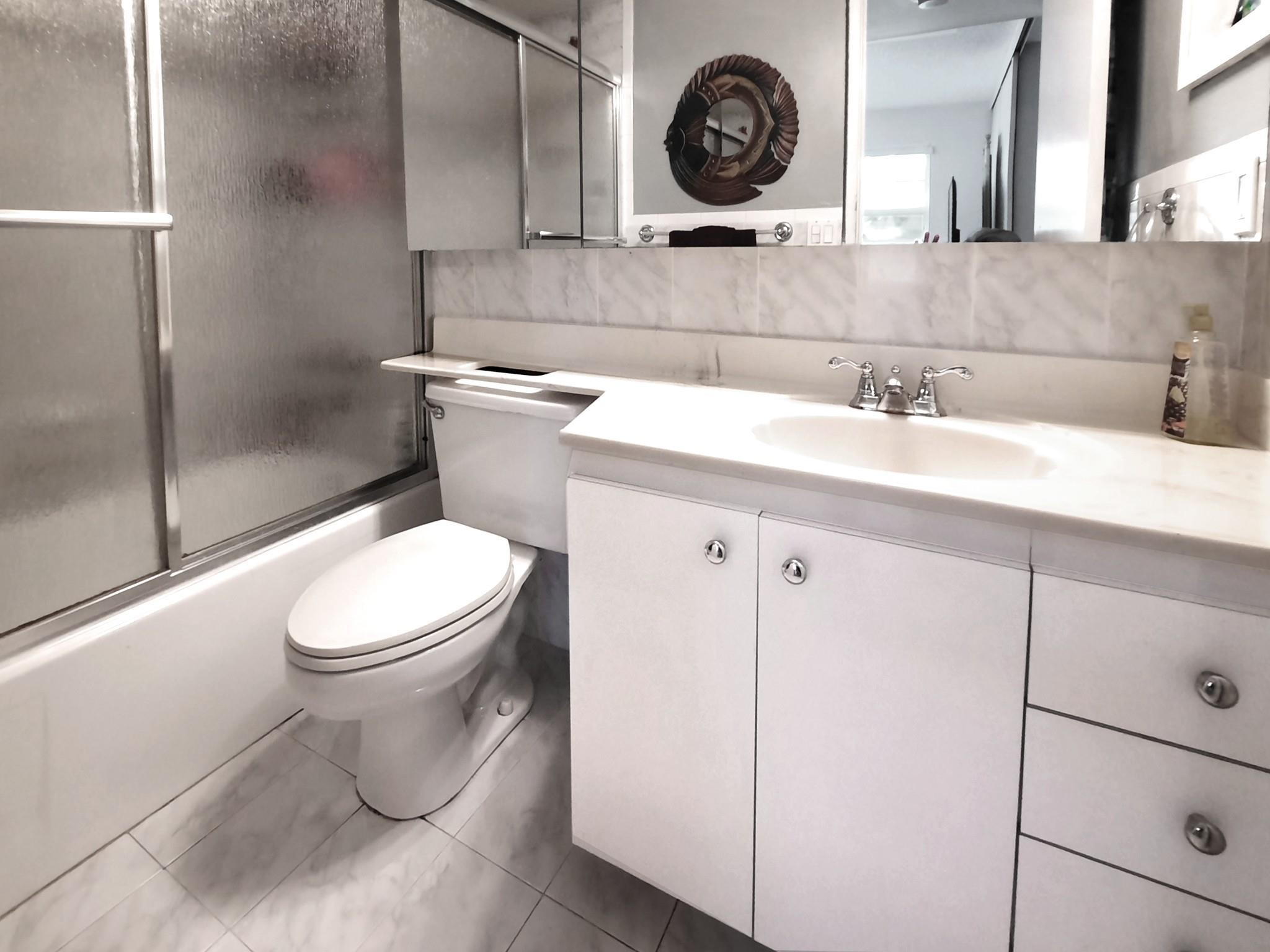 F10556279 Property Photo 7