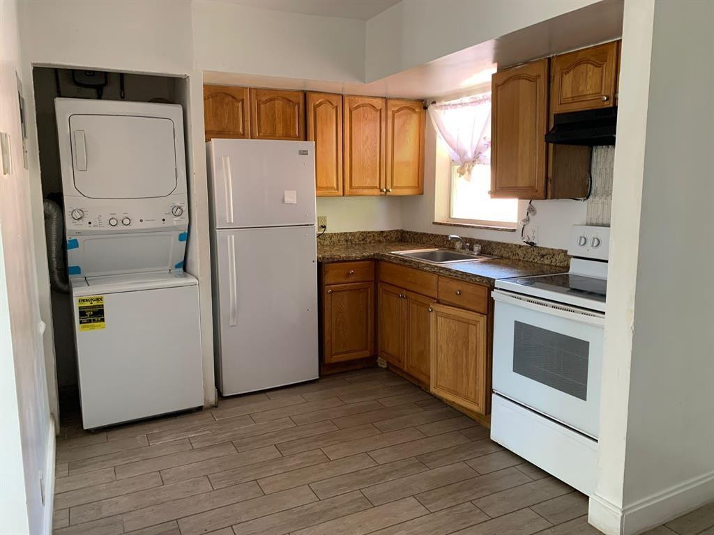 101 Ne 41st Street F101 Property Photo 5