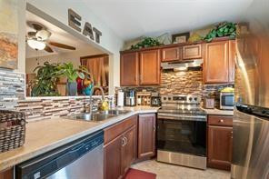 5151 W Oakland Park Boulevard 204 Property Photo 1
