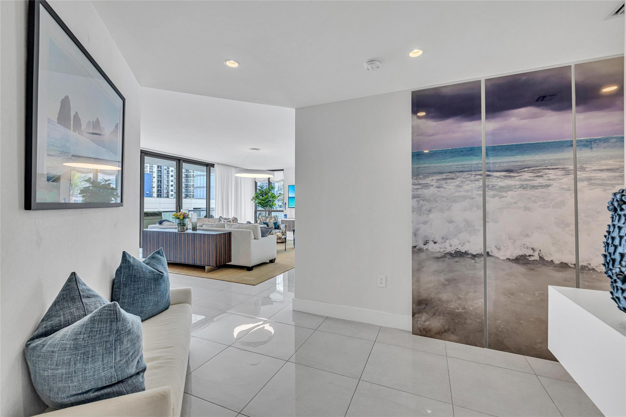 100 E Las Olas Boulevard 1701 Property Photo 16