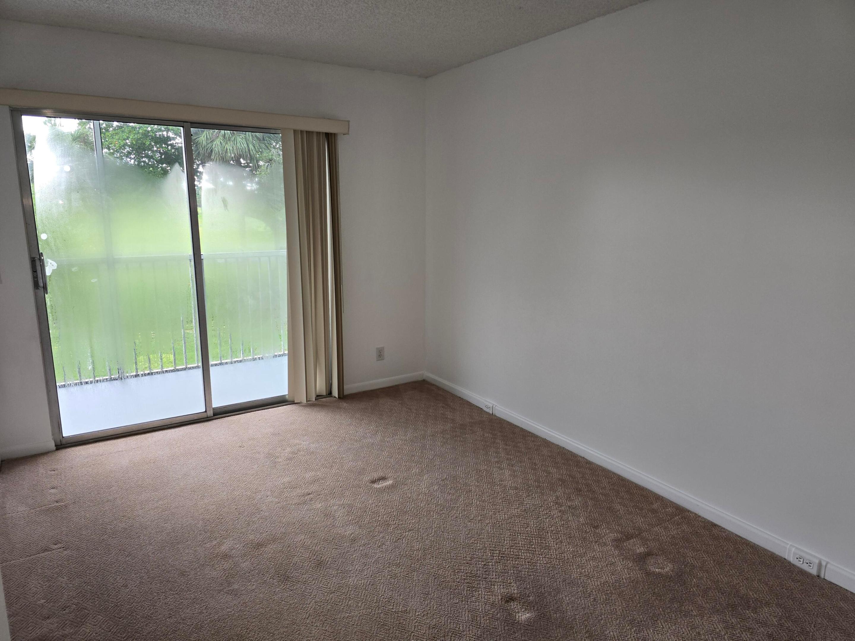 551 Sw 135 Avenue 216b Property Photo 12
