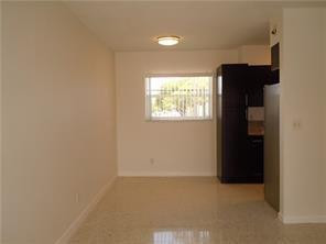 270 Ne 40th Street 26 Property Photo 4