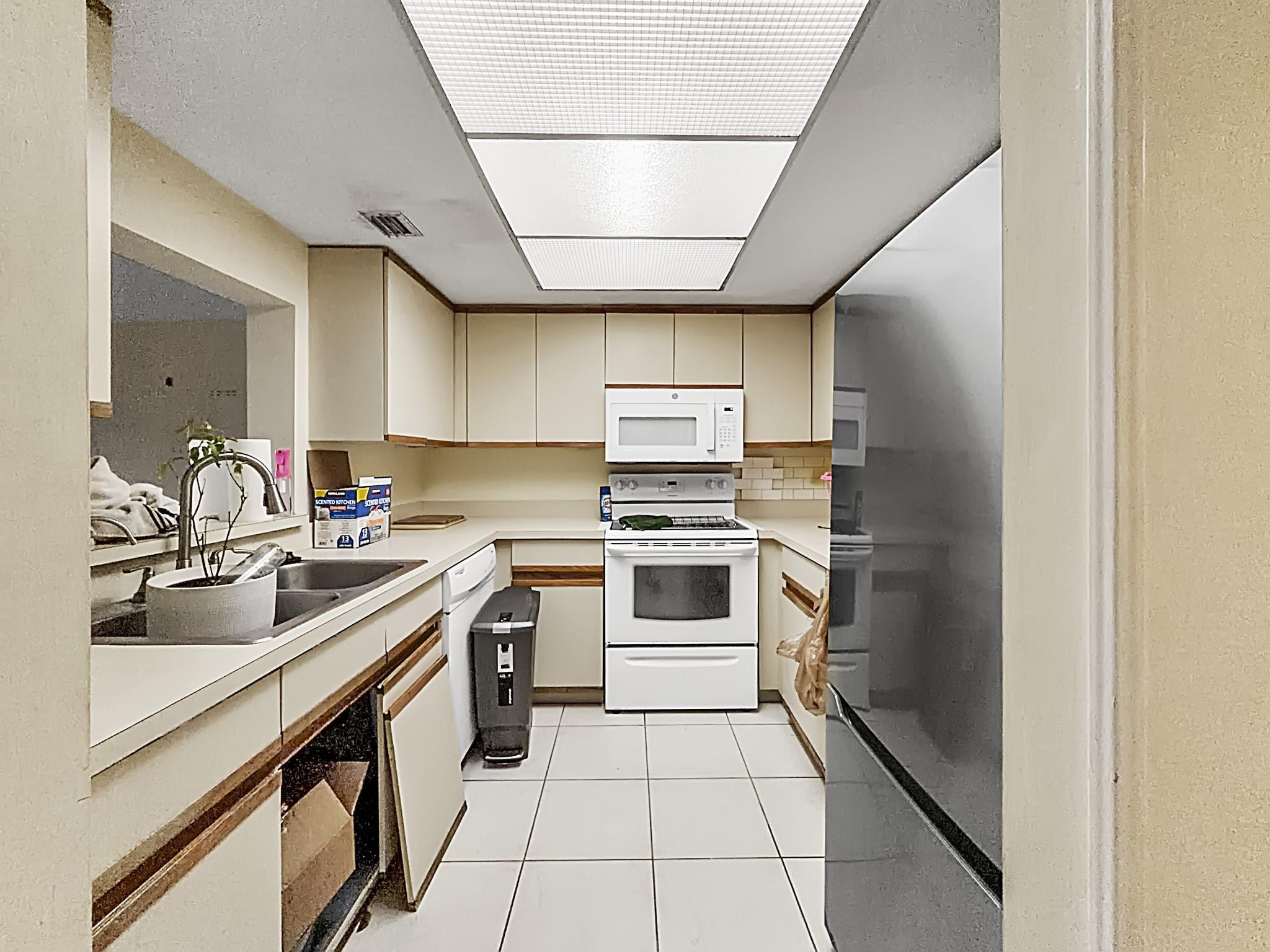 65 Deer Creek Road H206 Property Photo 4